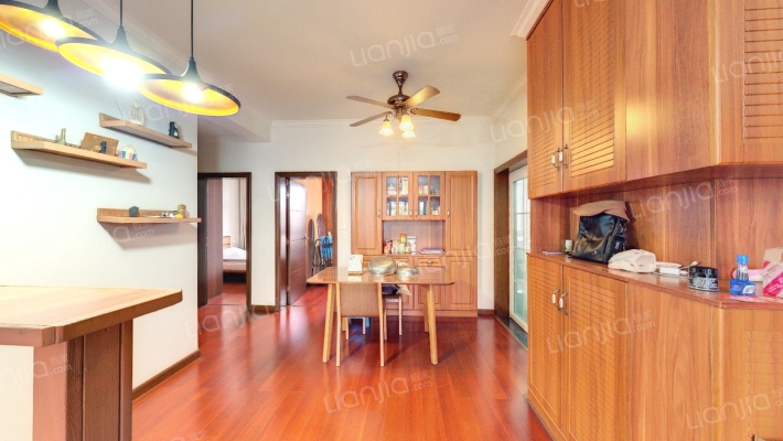 金科阳光小镇四期二手房实景图