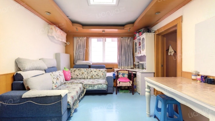 剧场东街二手房实景图