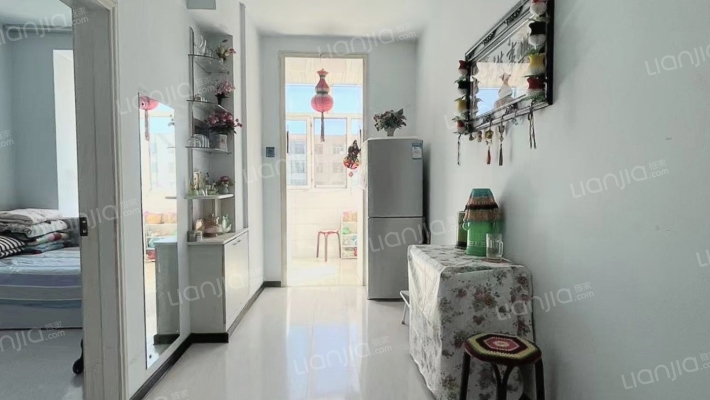 八中生态小区二手房实景图