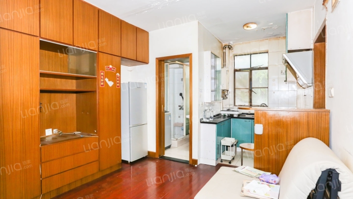 新沪小区二手房实景图