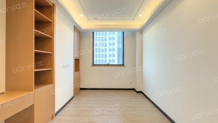 利是达星际广场二手房实景图