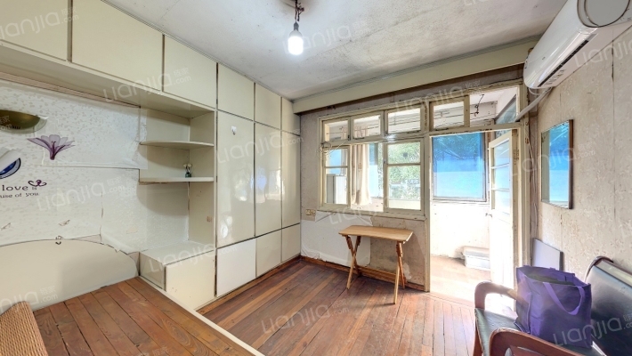 秋涛南苑二手房实景图