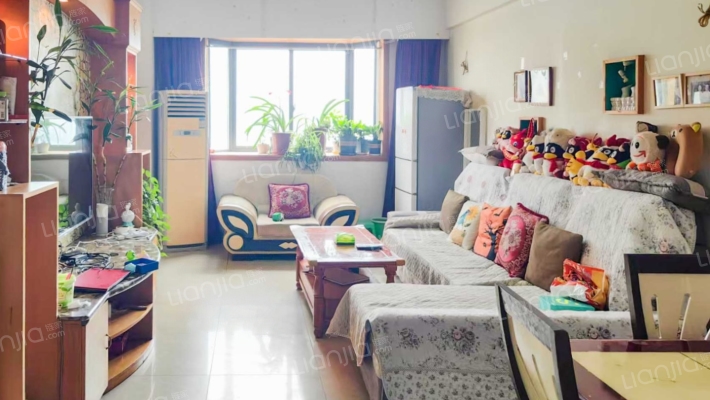 雅兰大厦二手房实景图