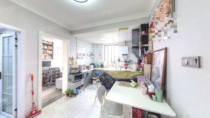 白云新寓二手房实景图