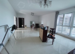 整租·鹭湾半岛一期 4室2厅 西南_鹭湾半岛一期租房