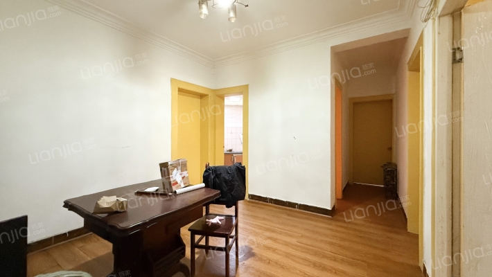 长顺路四段104号二手房实景图