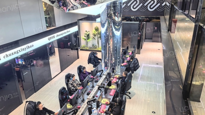 黔贵里商业步行街二手房实景图