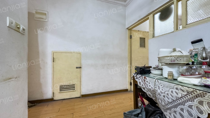 铁路职工小区二手房实景图