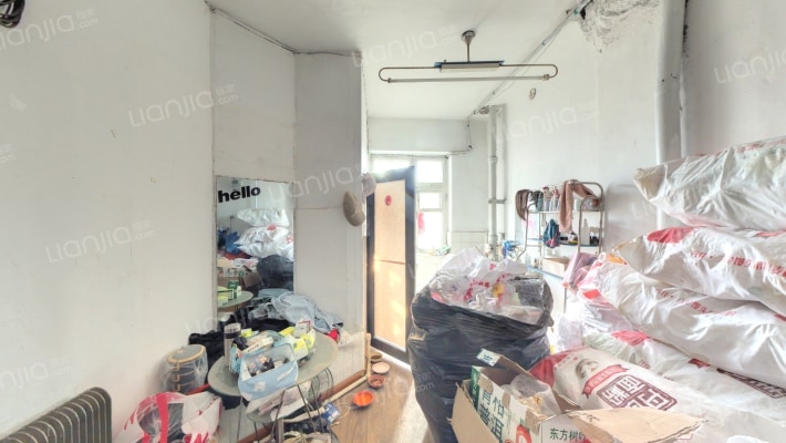 大万莲社区二手房实景图