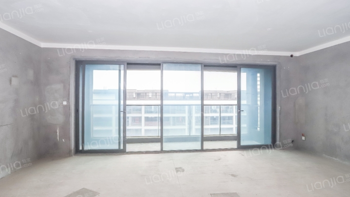 两江曲院风荷泊月邸二手房实景图