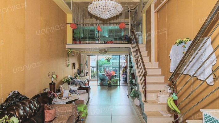 黄金广场一期二手房实景图