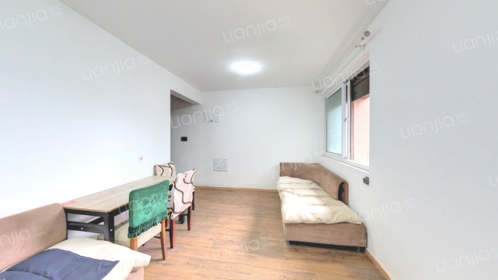 江水苑二手房实景图