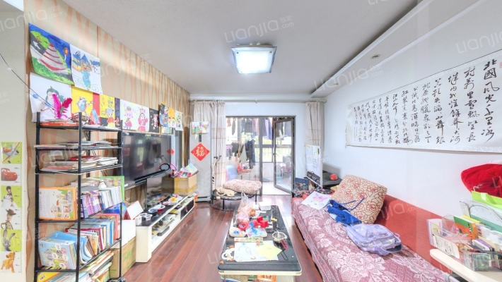 保利金爵公寓二手房实景图