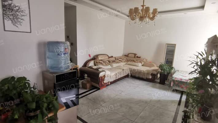 龙润福湾国际二手房实景图