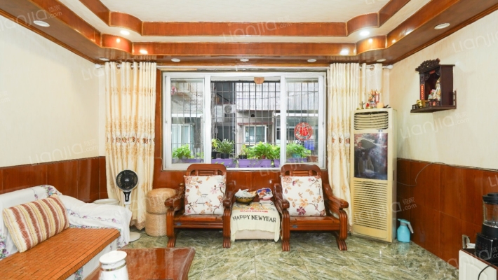 船员宿舍二手房实景图