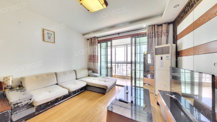 米兰诺贵都二手房实景图