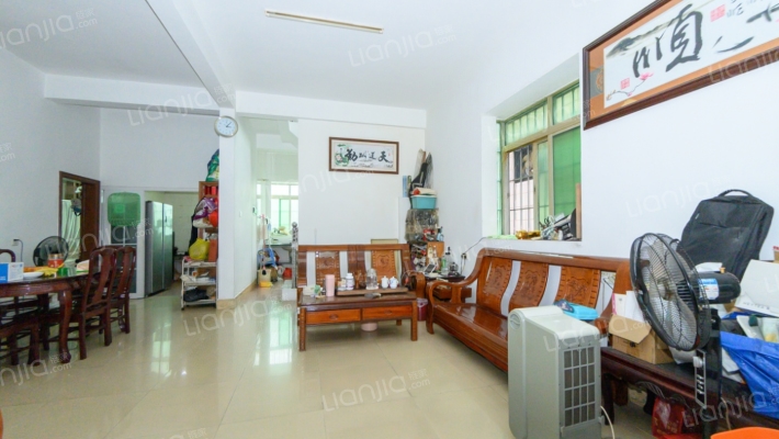 南盛街二手房实景图