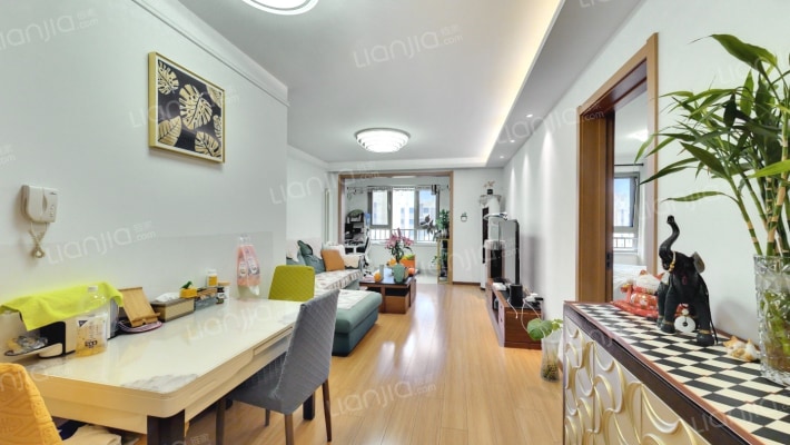 首创·美澜湾E区二手房实景图