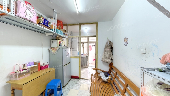 世博小区二手房实景图