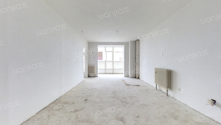 天龙华鹤二手房实景图