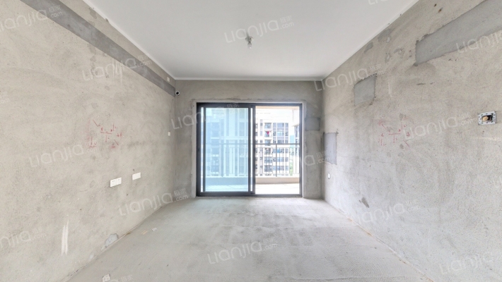 华发依山郡三期二手房实景图