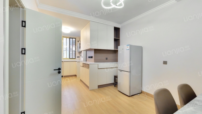 方东小区二手房实景图