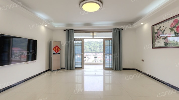 亨泰山庄二手房实景图