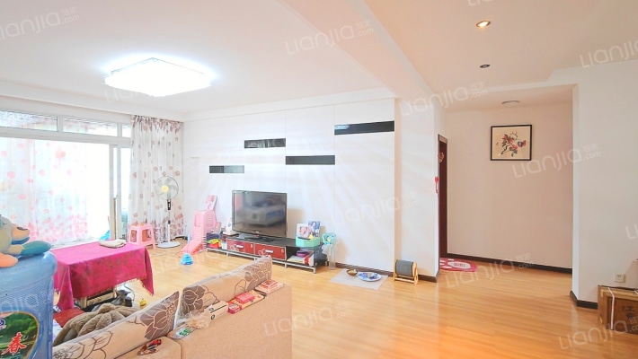 順新公寓二手房实景图