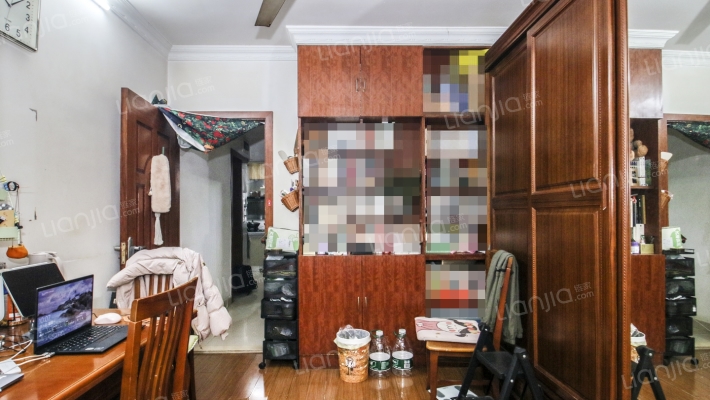 中镇小区二手房实景图