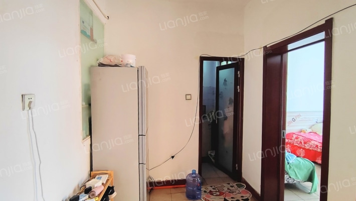 化工厂宿舍二手房实景图