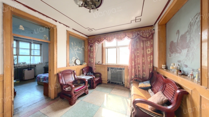 化机厂家属楼二手房实景图