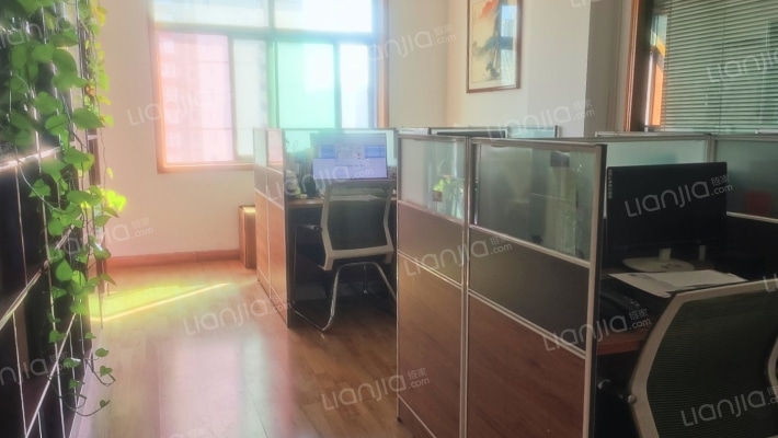 东新世纪广场二手房实景图