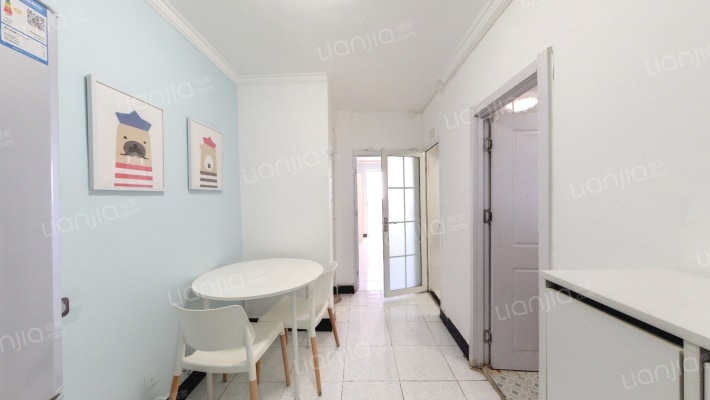 芳群园一区二手房实景图