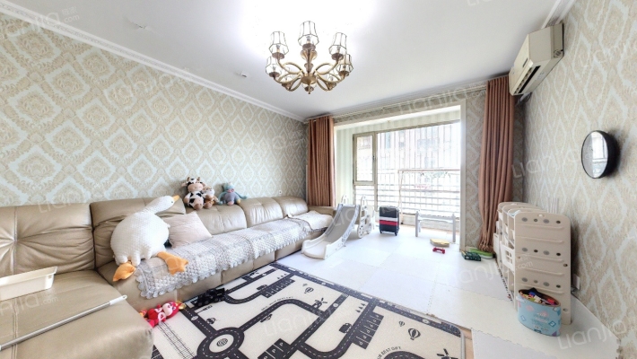 银河湾二手房实景图