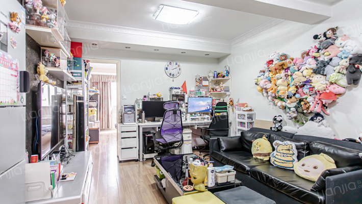 绿洲公寓二手房实景图