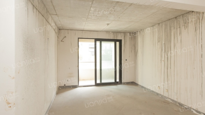 阅山居二手房实景图