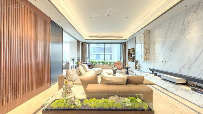 绿地海珀外滩2期二手房实景图