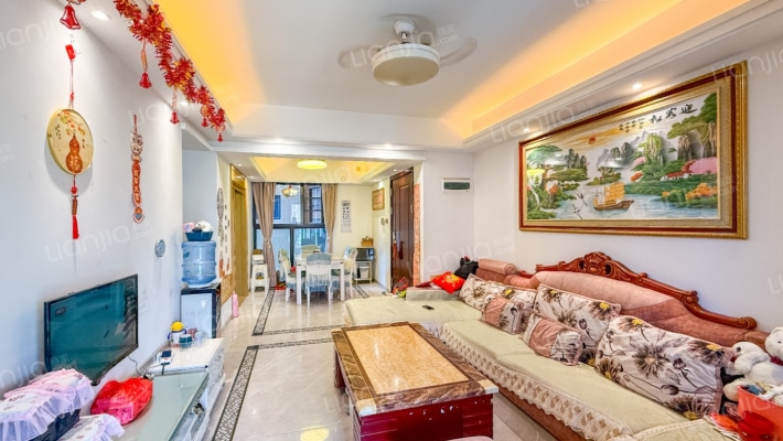 旭日华庭二期二手房实景图