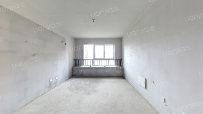 绿地与湖二手房实景图