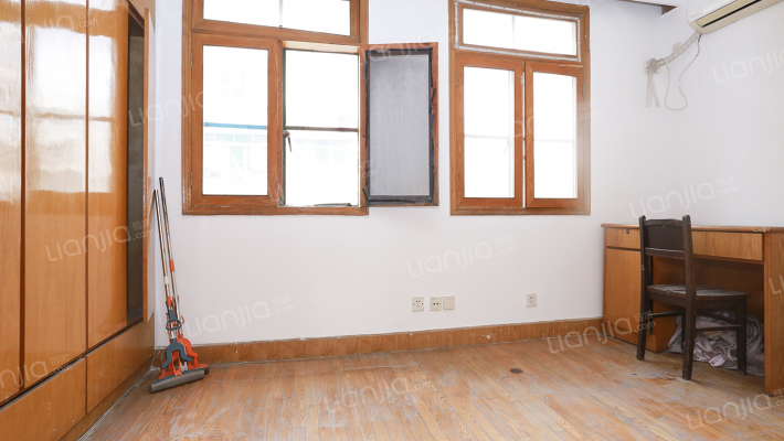 市光三村二手房实景图