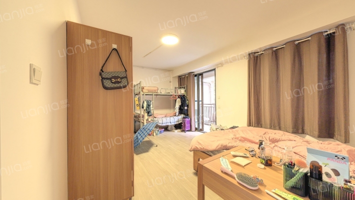 世茂招商语山二手房实景图