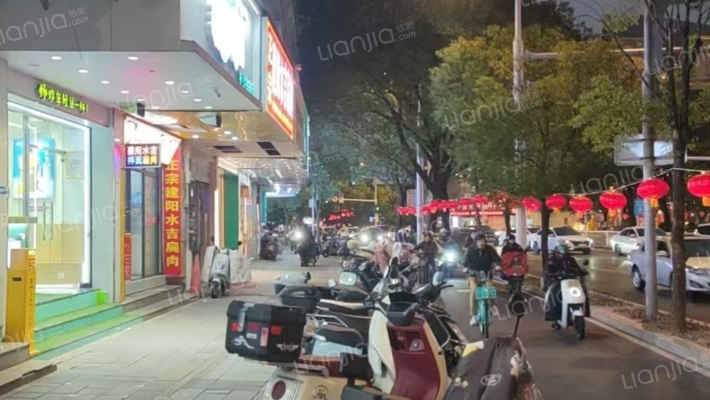 群升国际F区二手房实景图