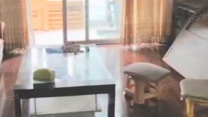 银河苑一区二手房实景图