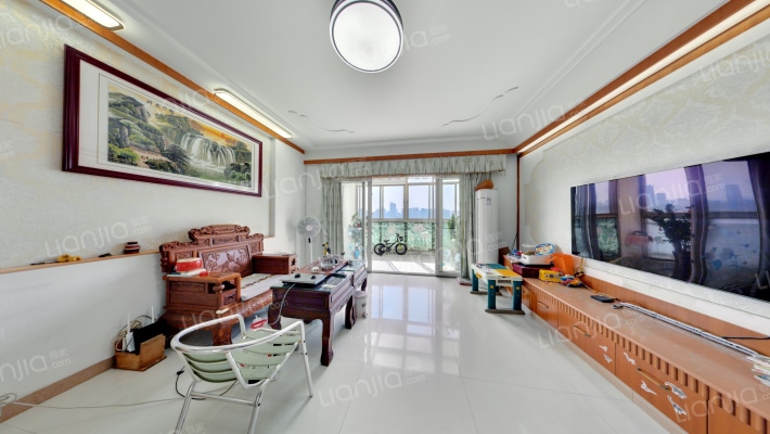 新锦安雅园三期二手房实景图