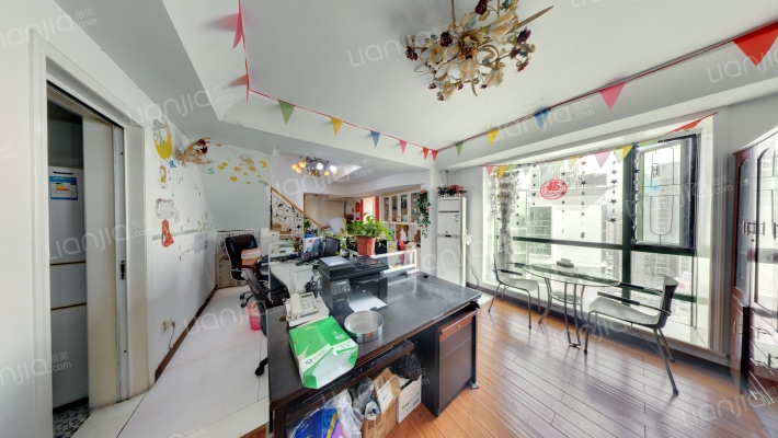 嘉汇新城二手房实景图