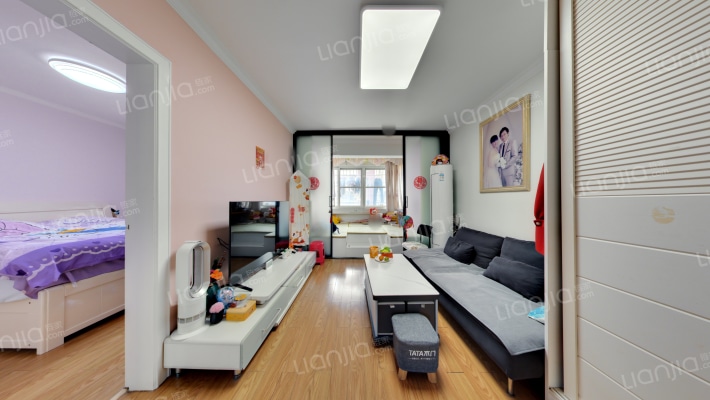 通讯小区二手房实景图