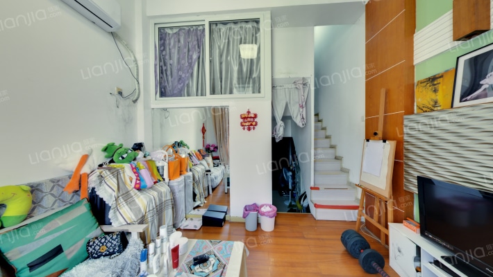 弘都世纪公寓二手房实景图