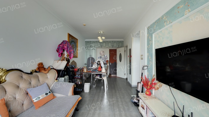 一河两公园二手房实景图