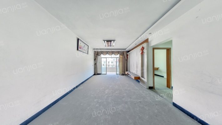 顺宝花园二手房实景图