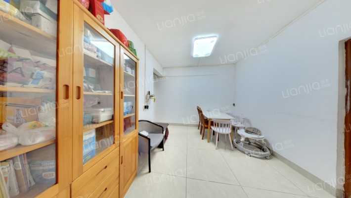 碧澳雅苑二手房实景图